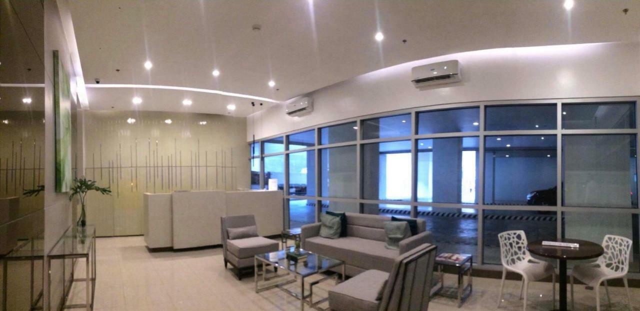 Apartamento Avida Towers Davao Exterior foto